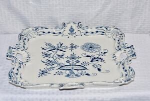 Large Meissen Porcelain Serving Tray Platter in ‘Blue Onion’ Pattern